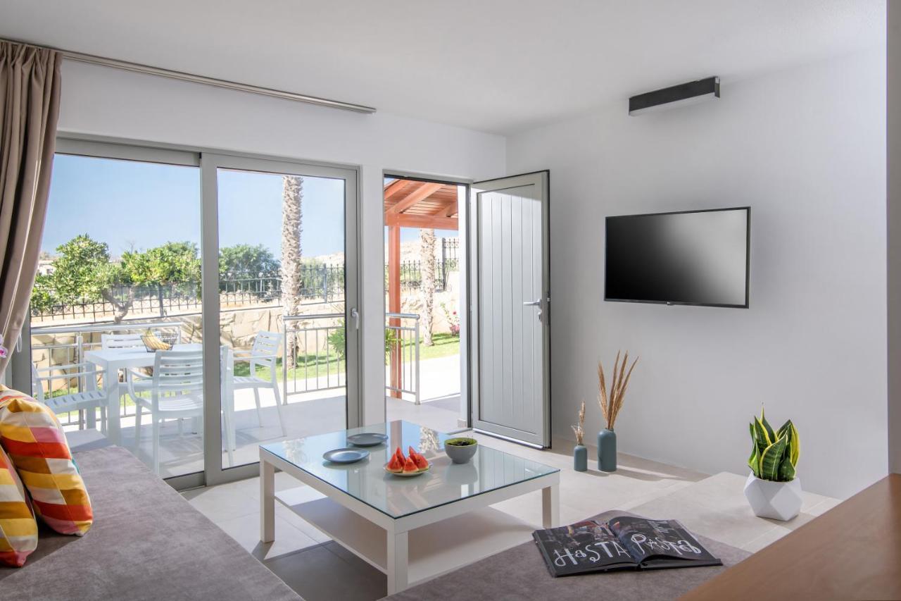 Ariadni Suites Karteros Exteriér fotografie